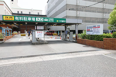 キャンパススクエア駐車場